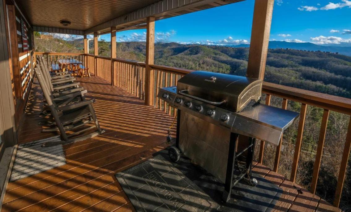 Smoky View With A Twist Villa Pigeon Forge Exteriör bild