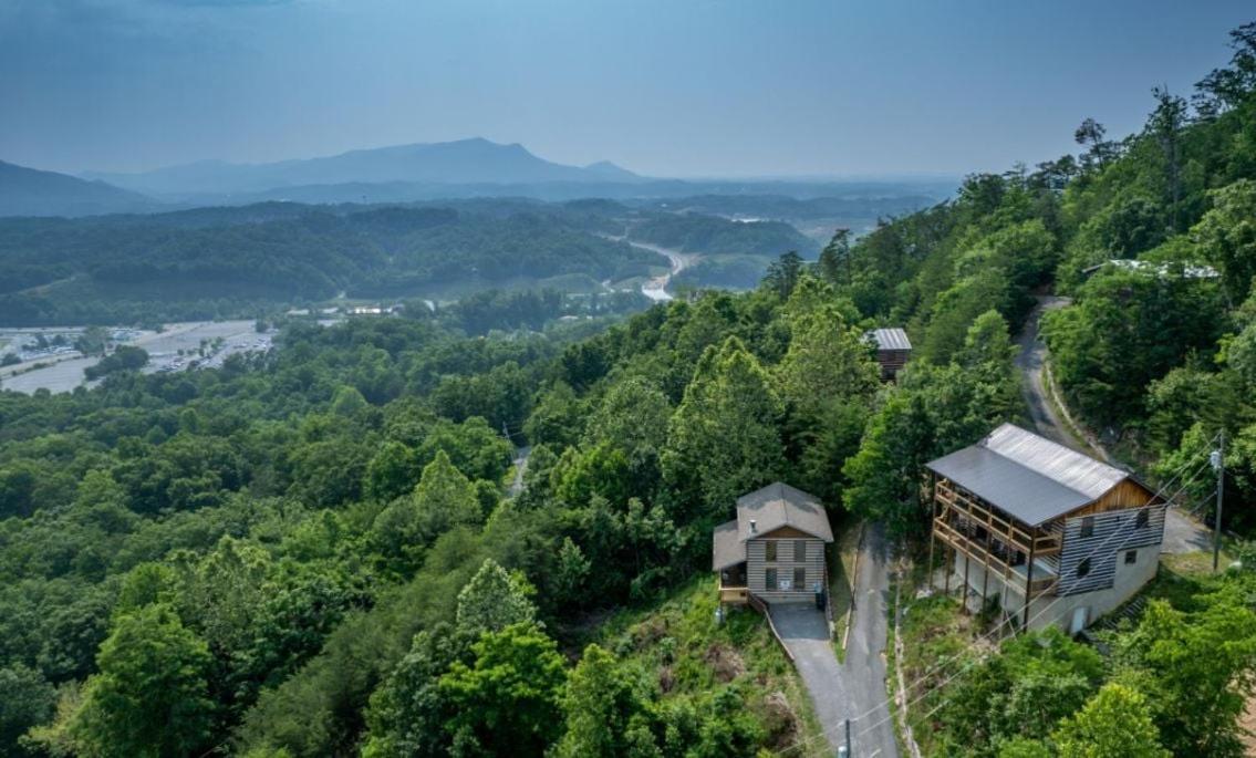 Smoky View With A Twist Villa Pigeon Forge Exteriör bild
